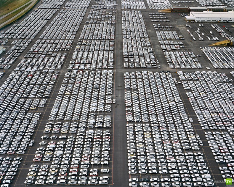     Edward Burtynsky (15 )