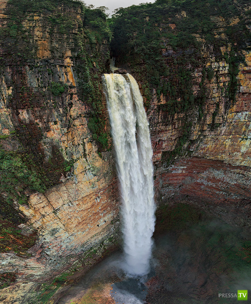     Angel Waterfall (11 + )