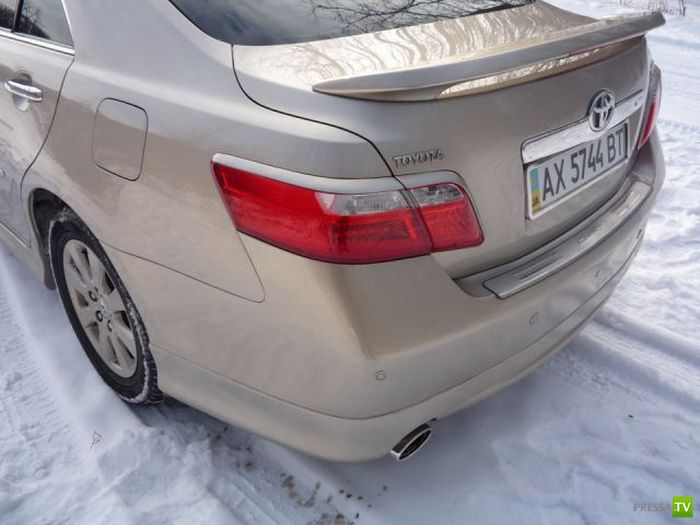 ����������� �������������� Toyota Camry (31 ����)