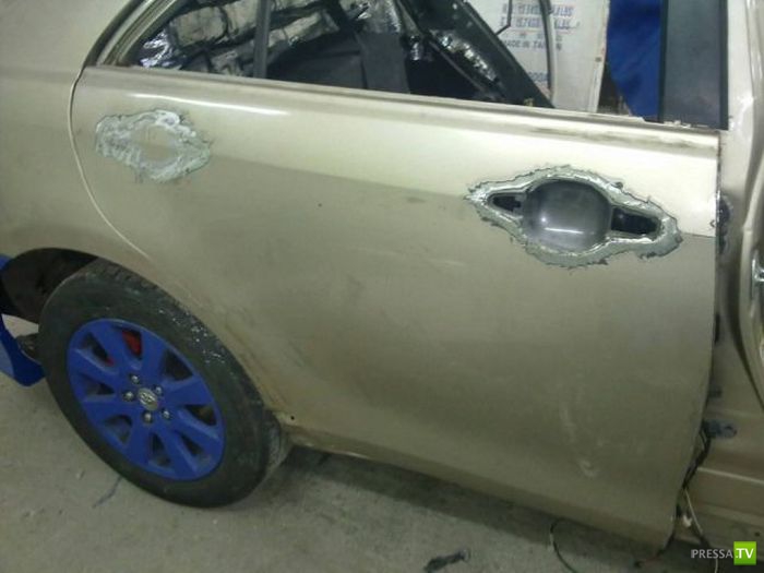 ����������� �������������� Toyota Camry (31 ����)