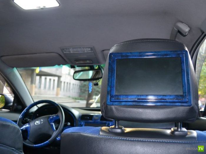 ����������� �������������� Toyota Camry (31 ����)