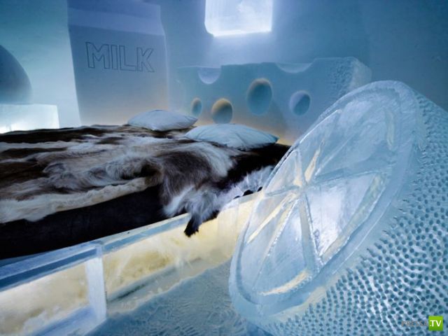 Icehotel -     (26 )