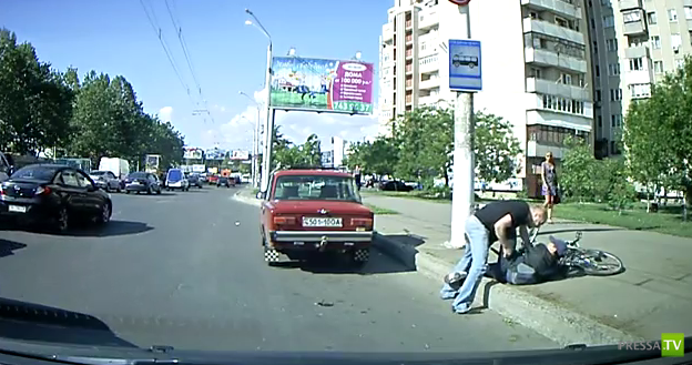Водитель избил велосипедиста... в Одессе