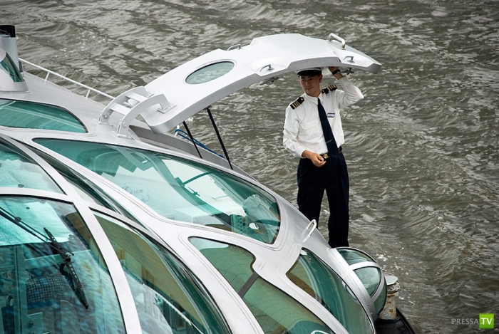 Японский речной трамвайчик (12 фото + видео) Японский речной трамвайчик (12 фото + видео)