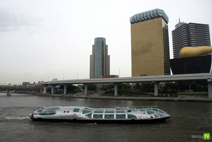 Японский речной трамвайчик (12 фото + видео) Японский речной трамвайчик (12 фото + видео)