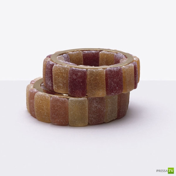 ���������� ���� �� ��������� Fulvio Bonavia � ������ Peta Mathias (21 ����)