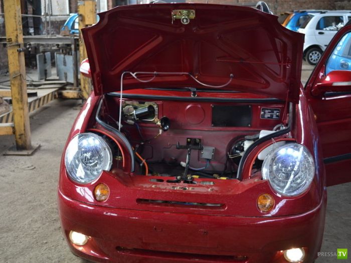 Российский электромобиль E-Car (19 фото) Российский электромобиль E-Car (19 фото)