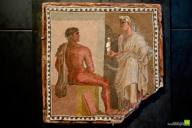 ��������� (24 ����)