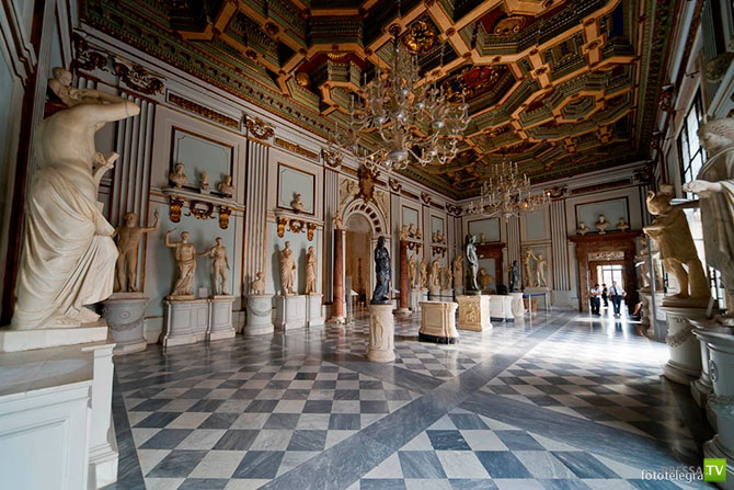 ��������� (24 ����)