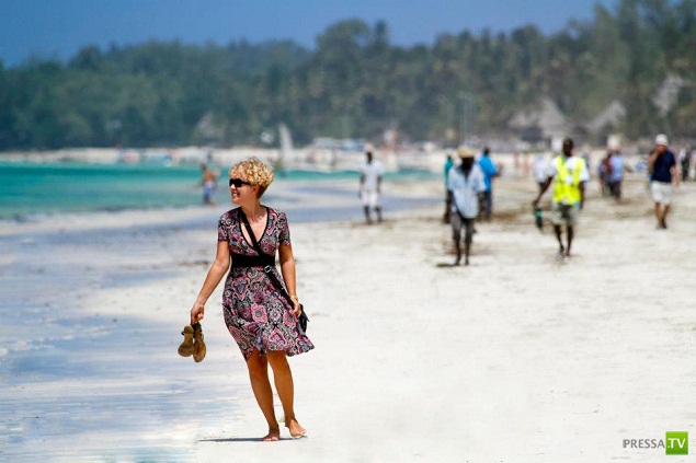 Семья россиян переехала жить в Кению (6 фото) Семья россиян переехала жить в Кению (6 фото)