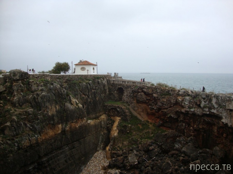 . Boca do Inferno -   " " (13 )