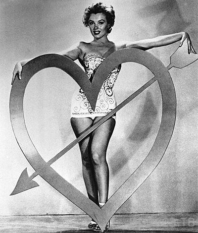 Самые лучшие фигуры знаменитостей (14 фото) Самые лучшие фигуры знаменитостей (14 фото)