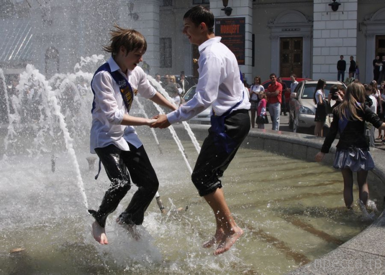 ������� ��������� ������ � ����� (18 ����)