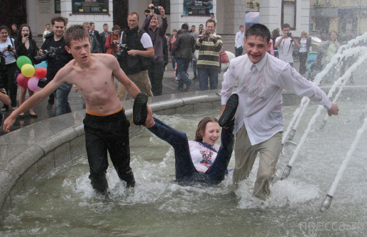 ������� ��������� ������ � ����� (18 ����)