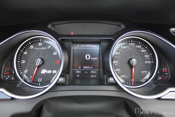  2013.  - Audi RS5  (21 )