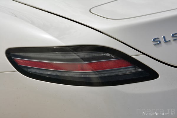 2013 -  Mercedes SLS AMG GT Roadster     (22 )