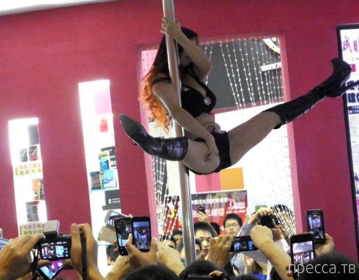 Келли Құдайдың порносы