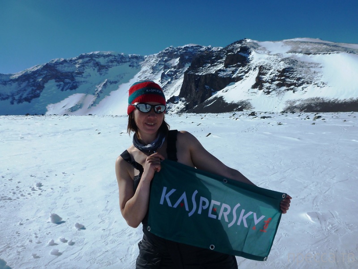  "Kaspersky 7 Volcanos Expedition" - 7    (28 )