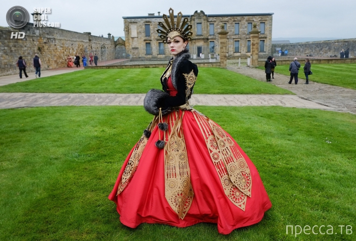   Whitby Gothic Weekend     (11 )