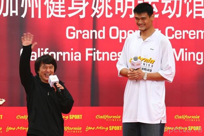 Яо Мин - самый высокий баскетболист в мире (47 фото) Яо Мин - самый высокий баскетболист в мире (47 фото)