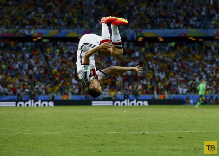 Самые яркие моменты Чемпионата Мира по футболу - 2014, часть 2 (65 фото)