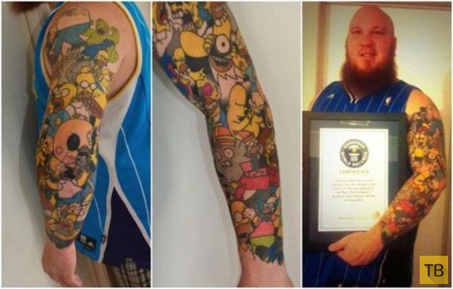 Горячий поклонник Гомера Симпсона и его татуировки (7 фото)