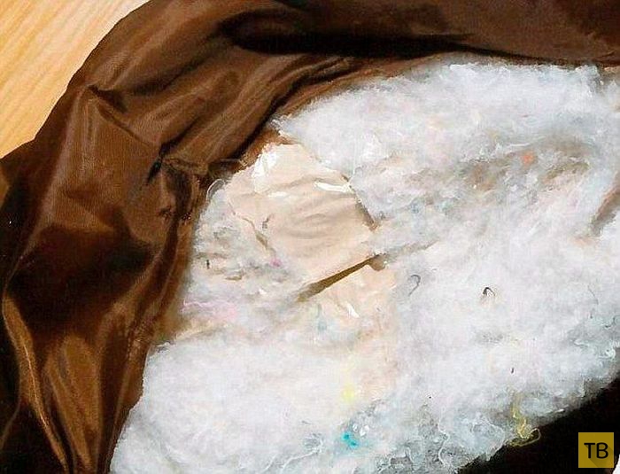 Контрабанда кокаина внутри детской одежды (4 фото)