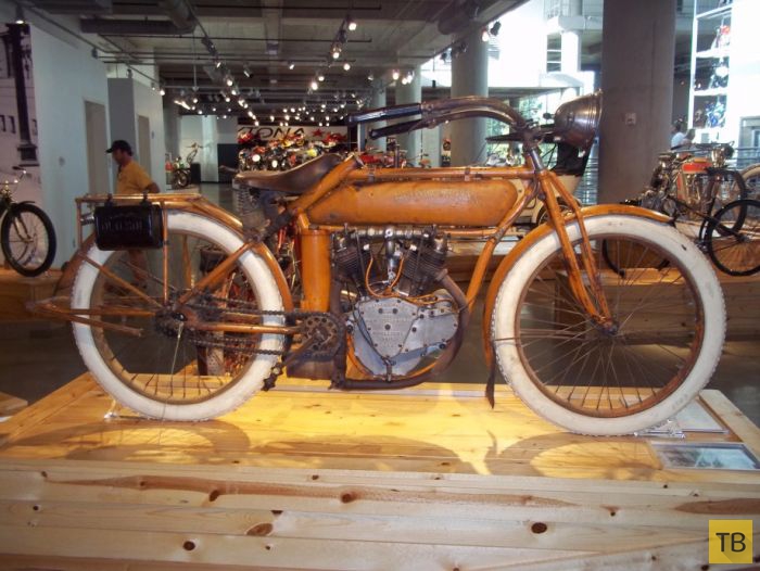 Музей мотоциклов Джорджа Барбера в Бирмингеме  (45 фото)