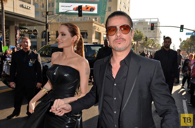 Анджелина Джоли вышла замуж за Брэда Питта (8 фото)