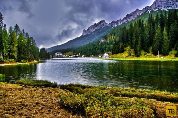 Озеро Мизурина - жемчужина Доломитовых Альп (8 фото)