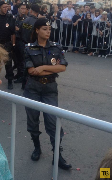 Женщины в полиции (20 фото)