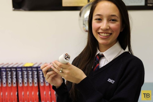 16-летняя школьница создала фонарик, работающий исключительно за счёт тепла тела (2 фото + видео)