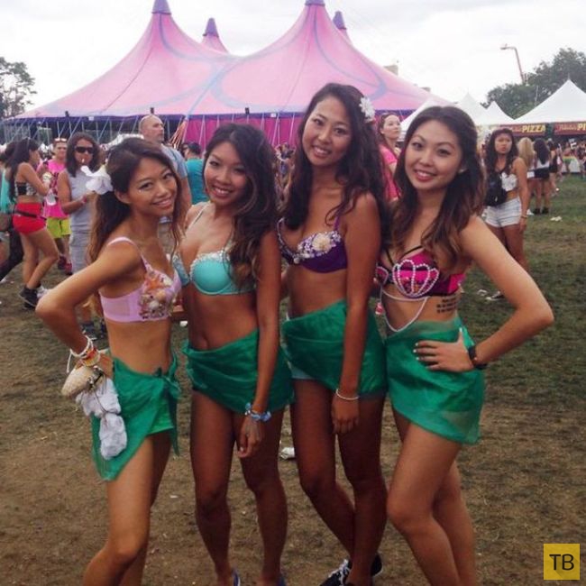 Девушки с музыкального фестиваля "Electric Zoo Weekend 2014" (35 фото)