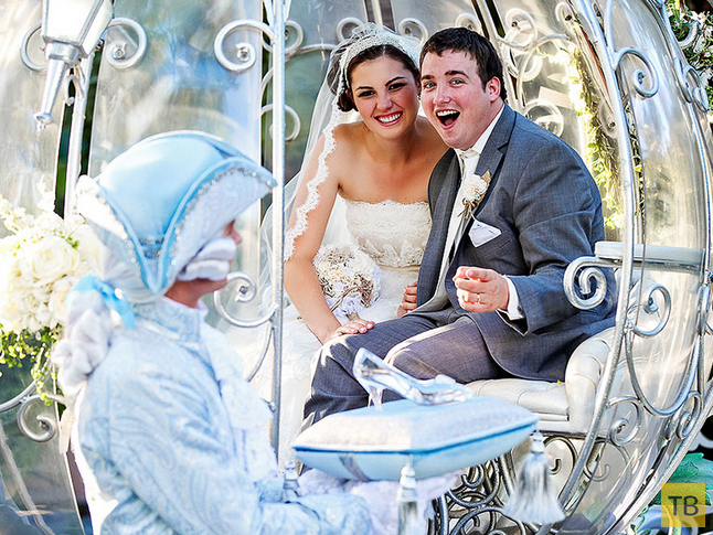 Свадьба мечты в Диснейленде (5 фото)