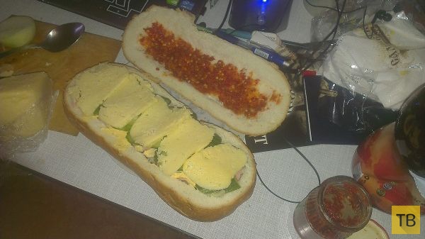 Горячий бутерброд для голодного мужика (14 фото)