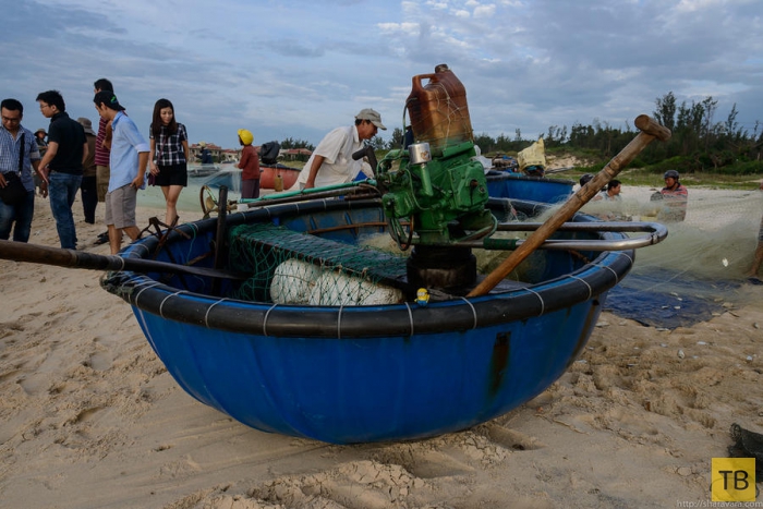 Вьетнамские рыбаки (16 фото)