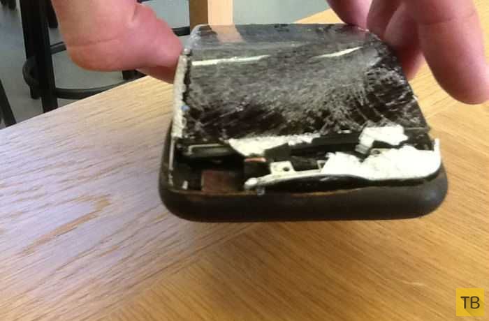iPhone 6 оставил сильный ожег на ноге своего владельца (4 фото)