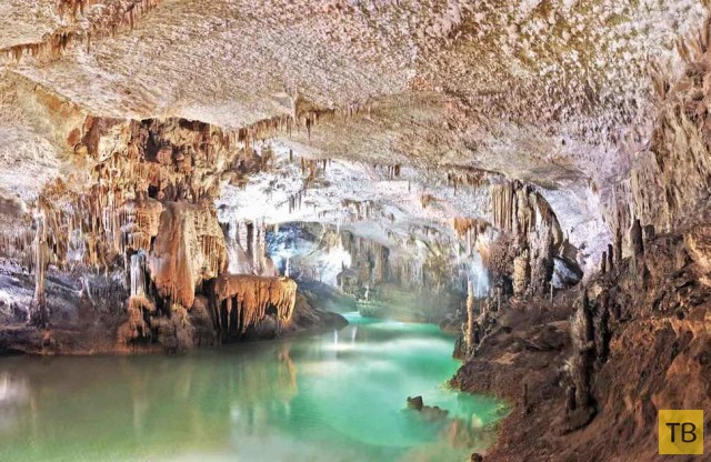 Топ 20: Самые красивые пещеры (21 фото)